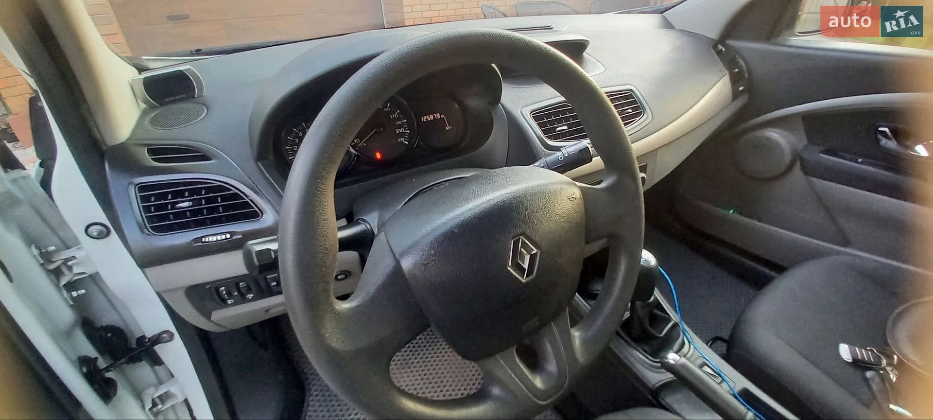 2012 Renault Megane - мініатюра 33