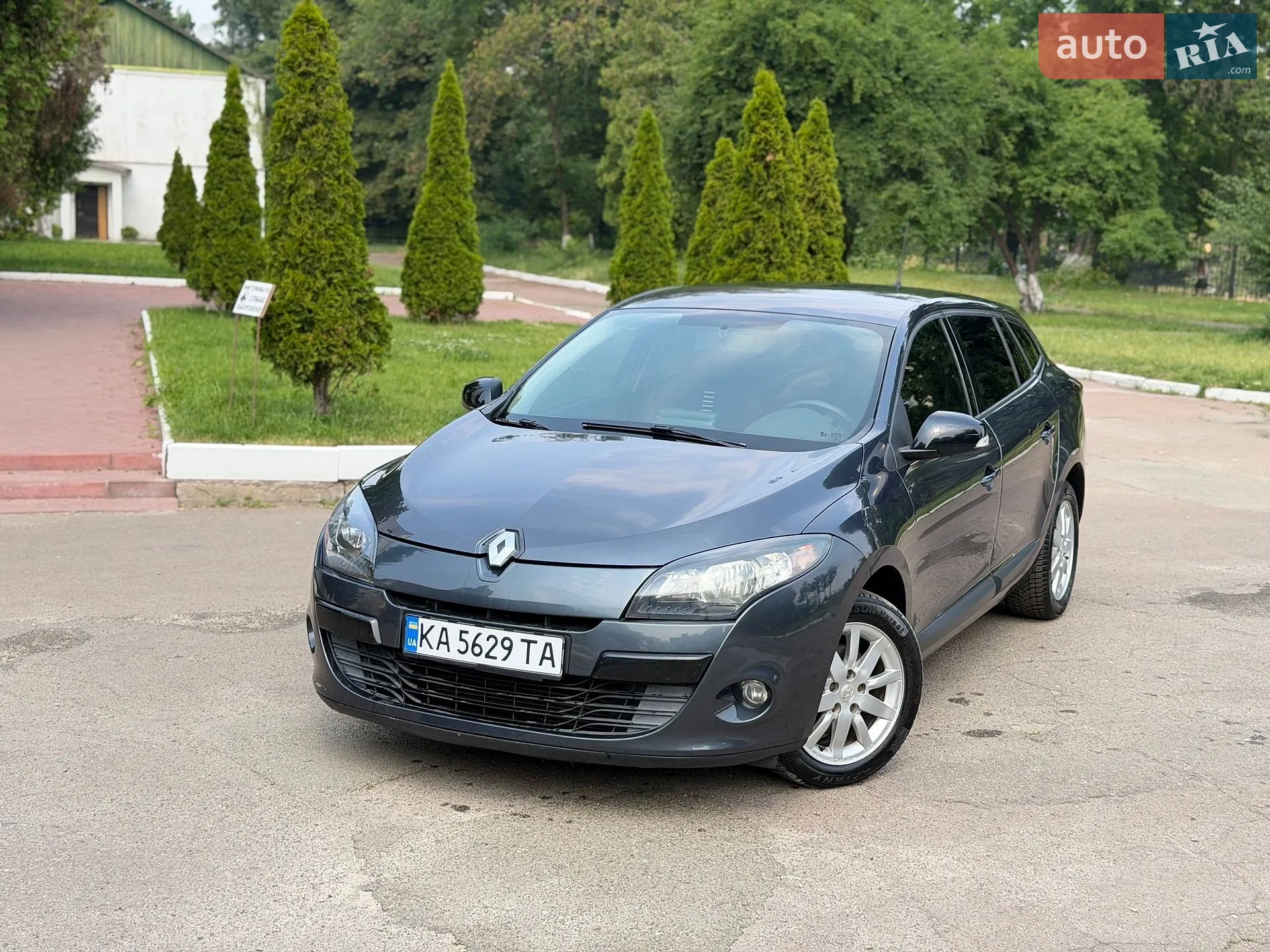 2011 Renault Megane - мініатюра 8