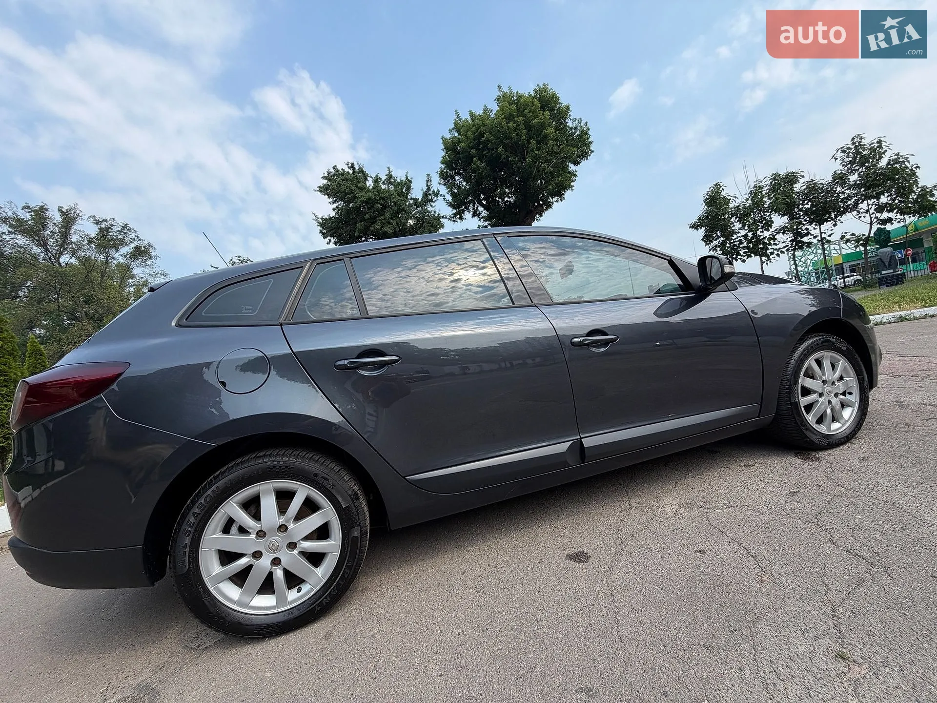 2011 Renault Megane - мініатюра 24