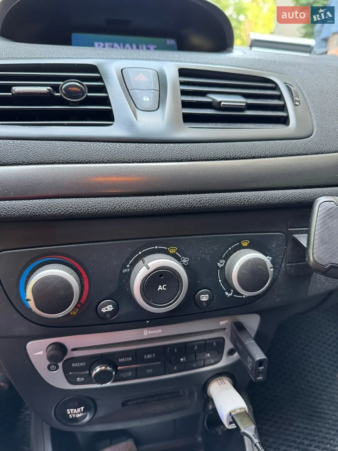 2014 Renault Megane - мініатюра 12