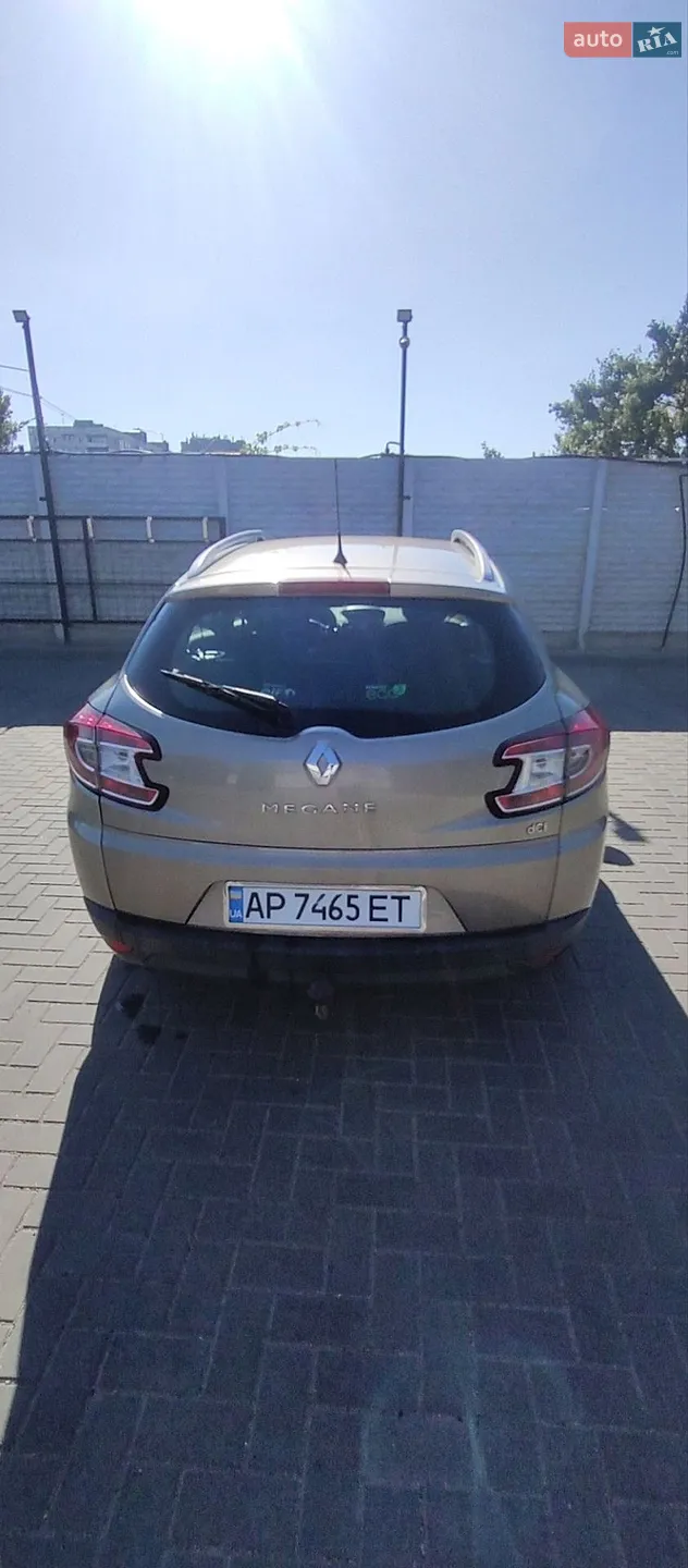 2012 Renault Megane - мініатюра 8