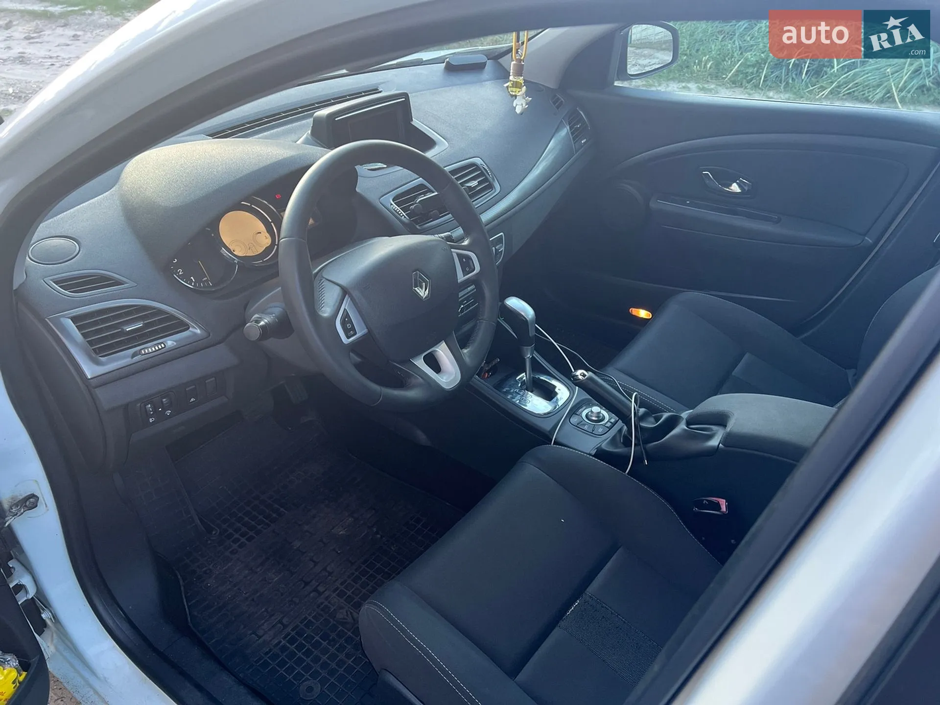 2012 Renault Megane - мініатюра 10