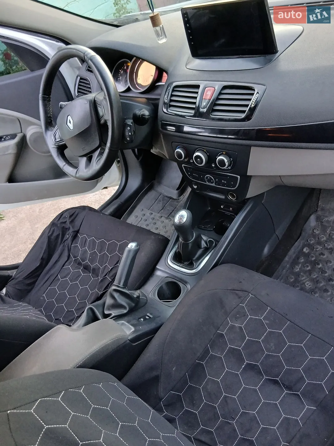 2010 Renault Megane - мініатюра 14