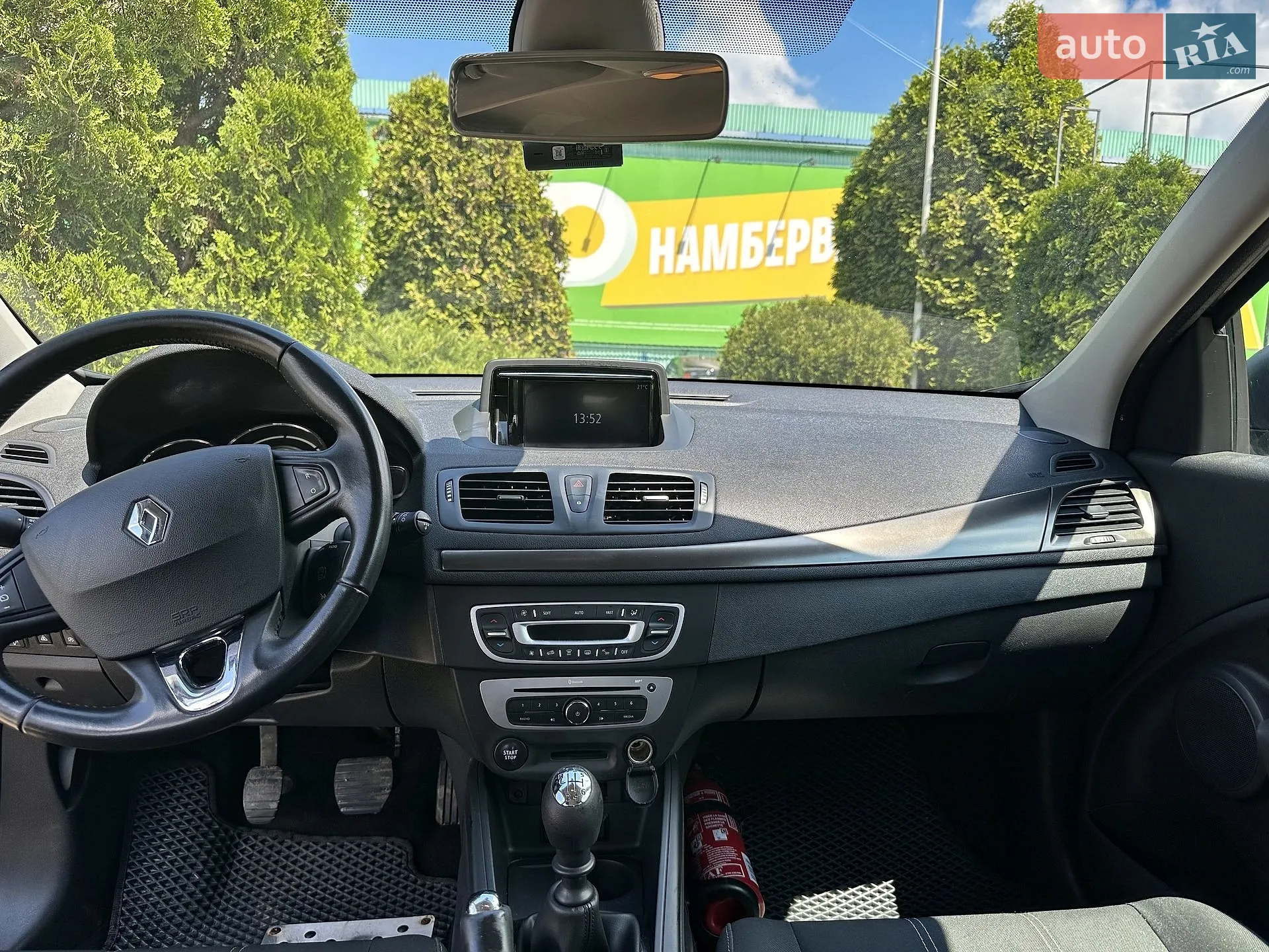 2014 Renault Megane - мініатюра 9