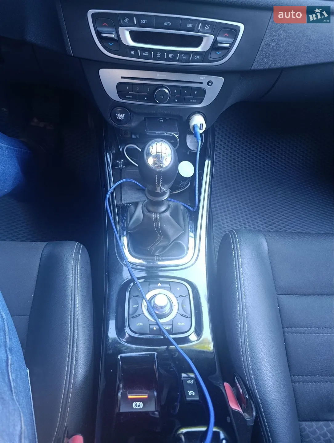 2015 Renault Megane - мініатюра 11