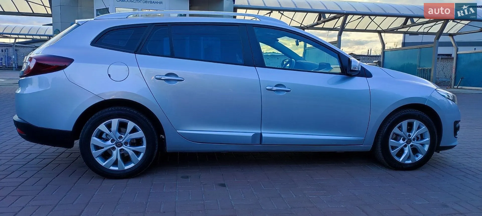 2014 Renault Megane - мініатюра 7