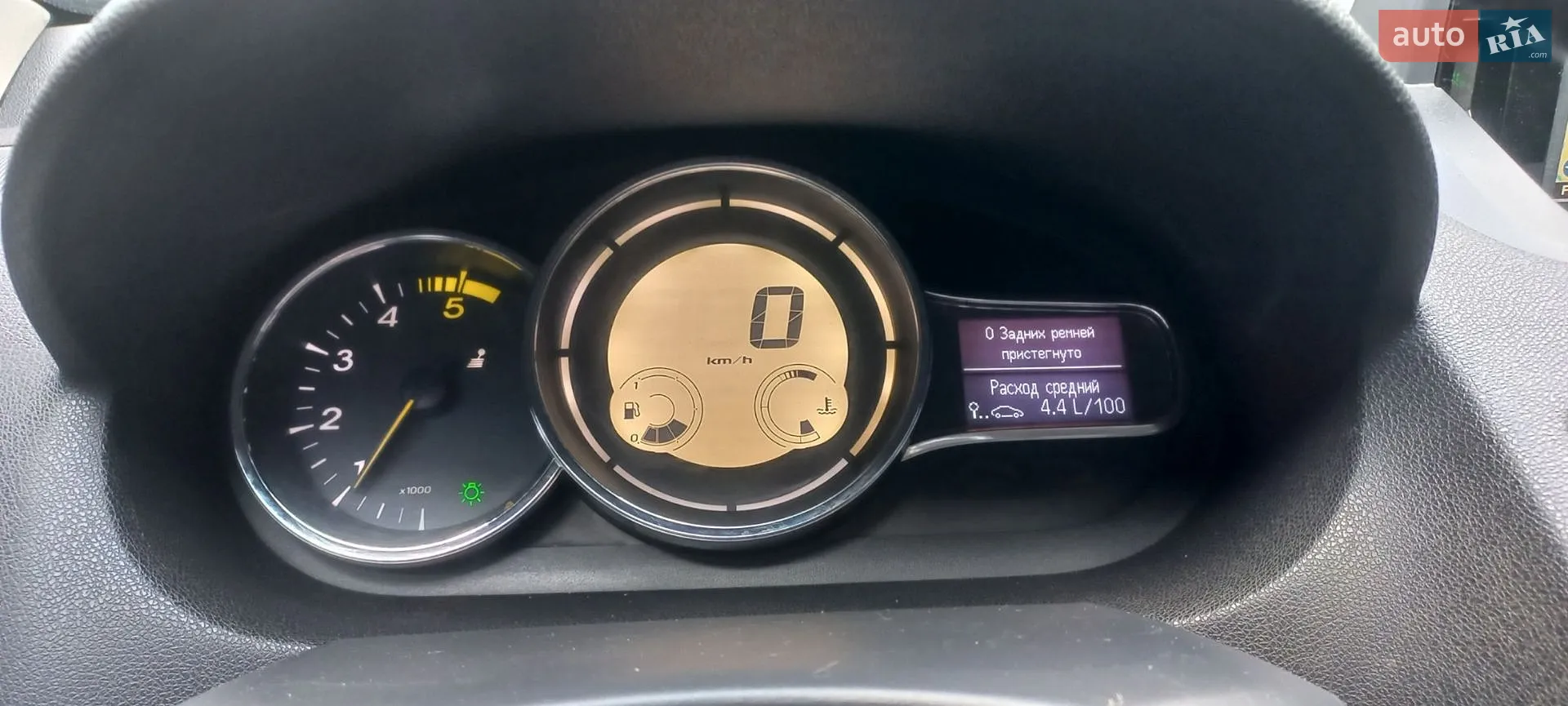 2013 Renault Megane - мініатюра 25