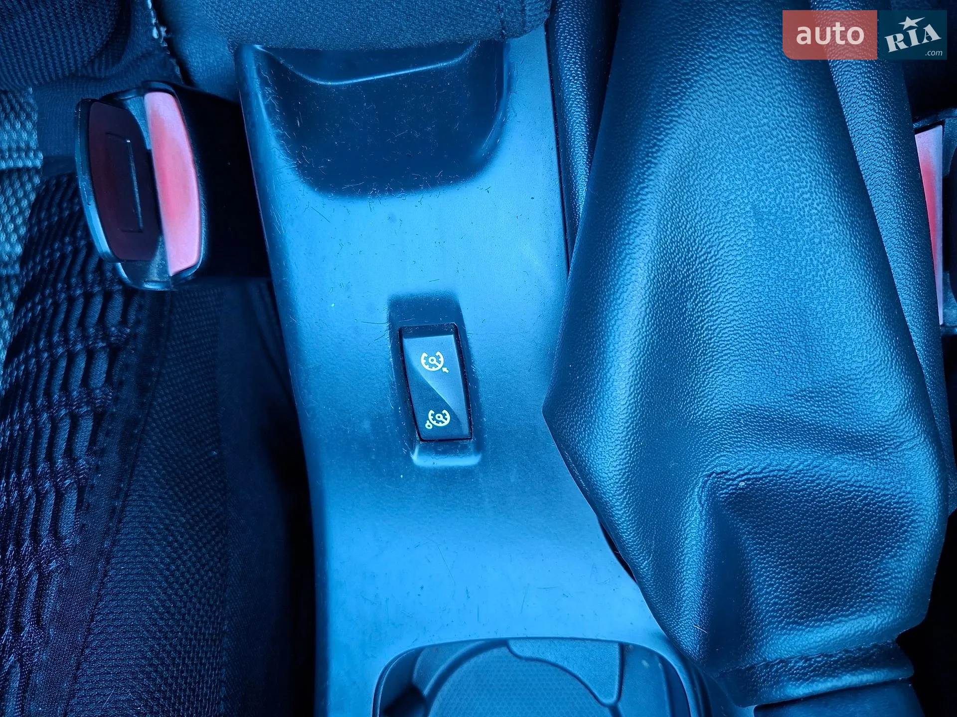 2010 Renault Megane - мініатюра 17