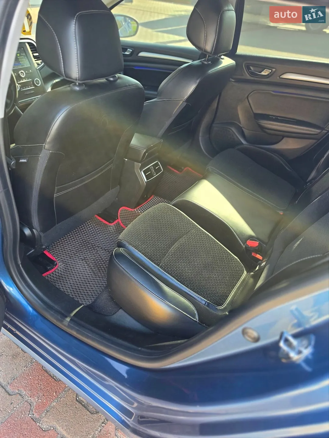 2016 Renault Megane - мініатюра 10