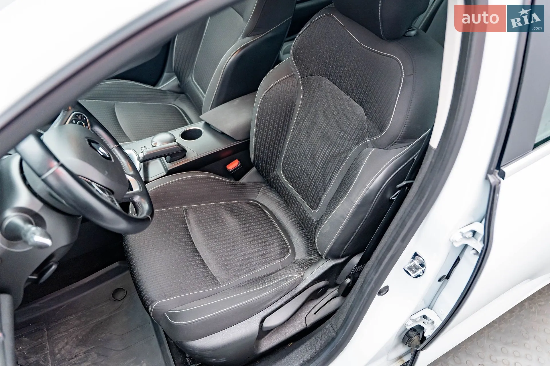2017 Renault Megane - мініатюра 9
