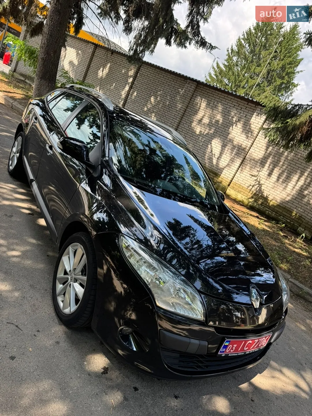 2010 Renault Megane - мініатюра 13