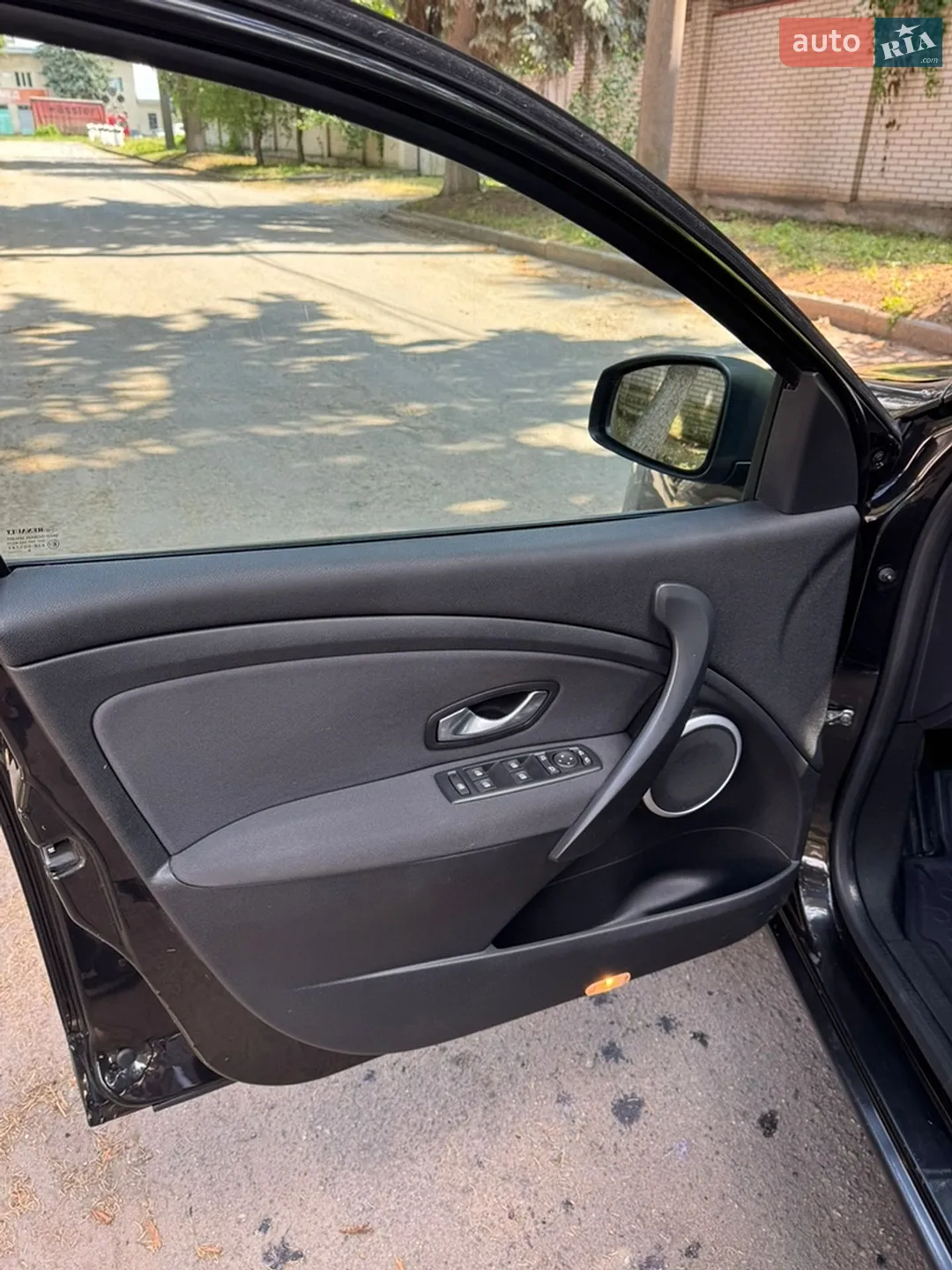 2010 Renault Megane - мініатюра 18