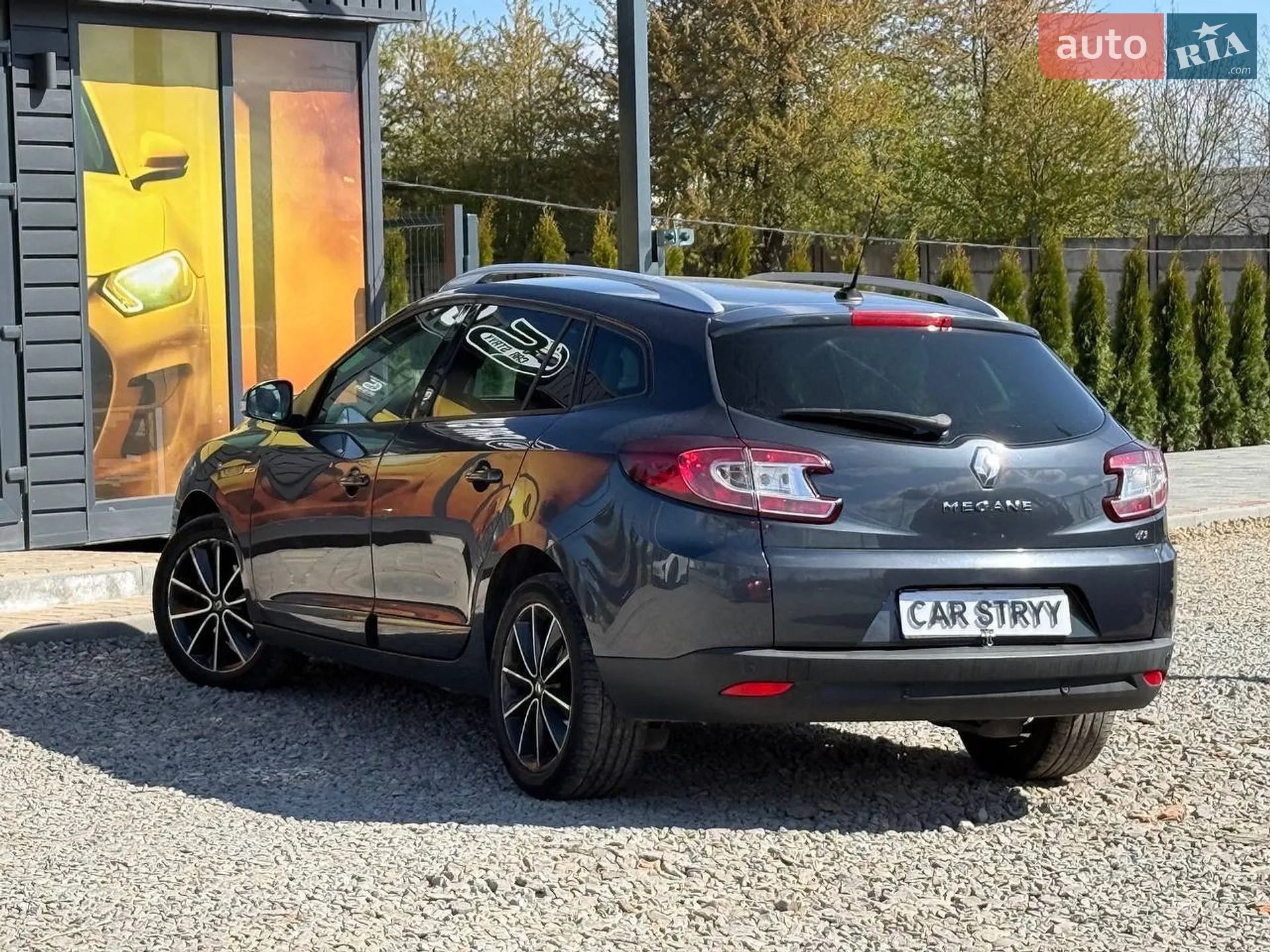 2013 Renault Megane - мініатюра 19
