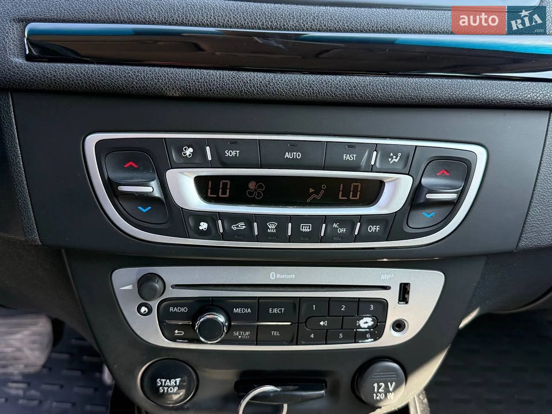 2013 Renault Megane - мініатюра 56