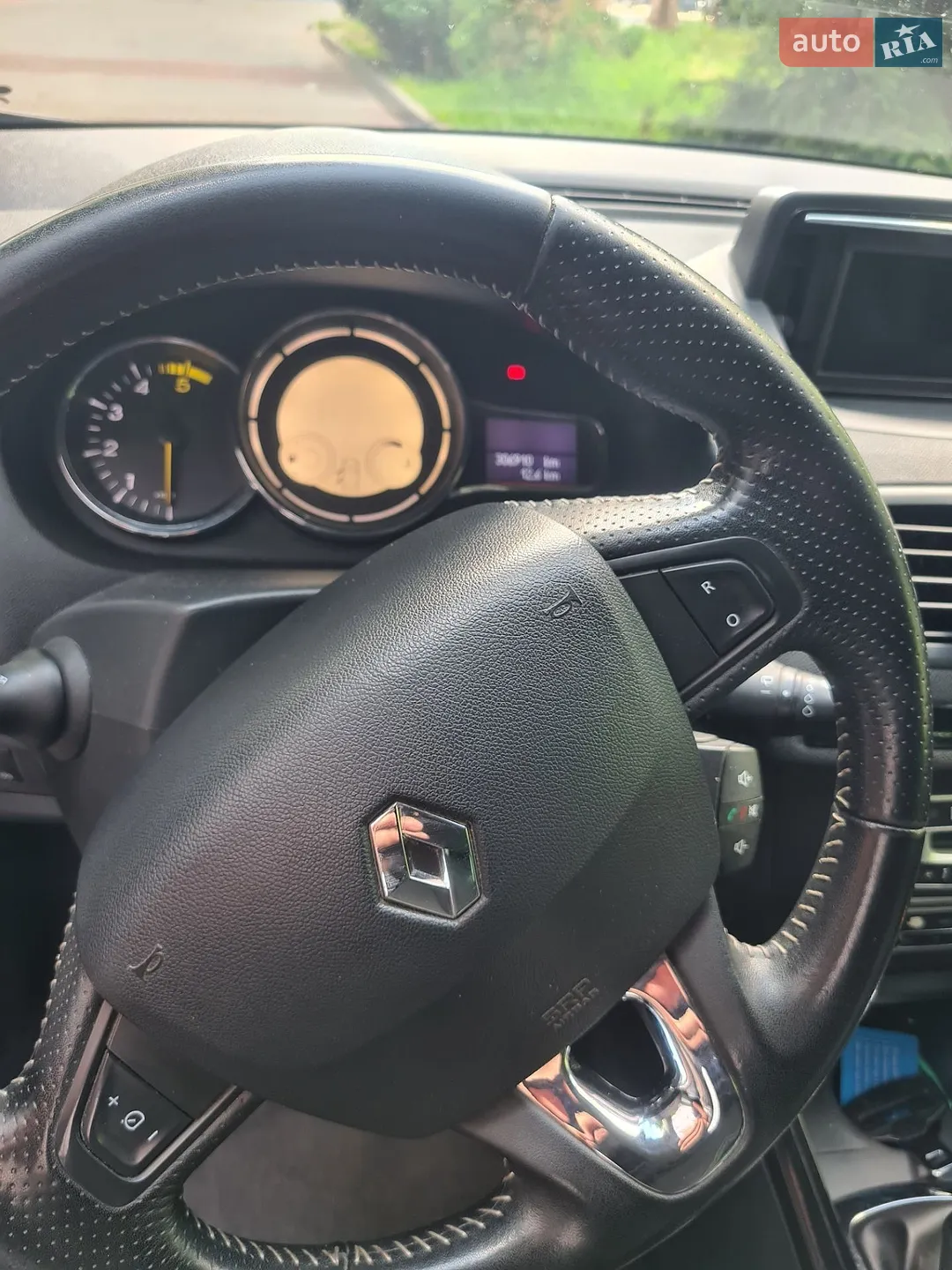 2013 Renault Megane - мініатюра 8