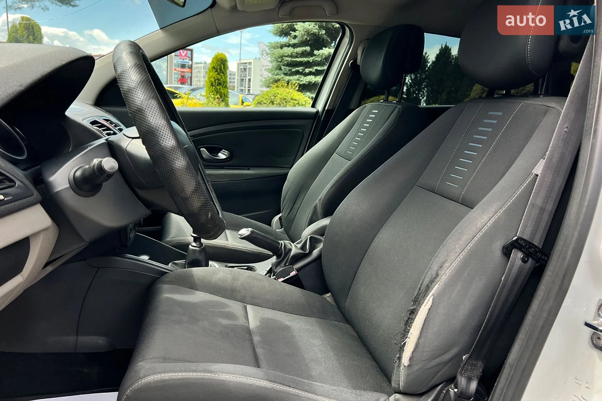 2010 Renault Megane - мініатюра 9