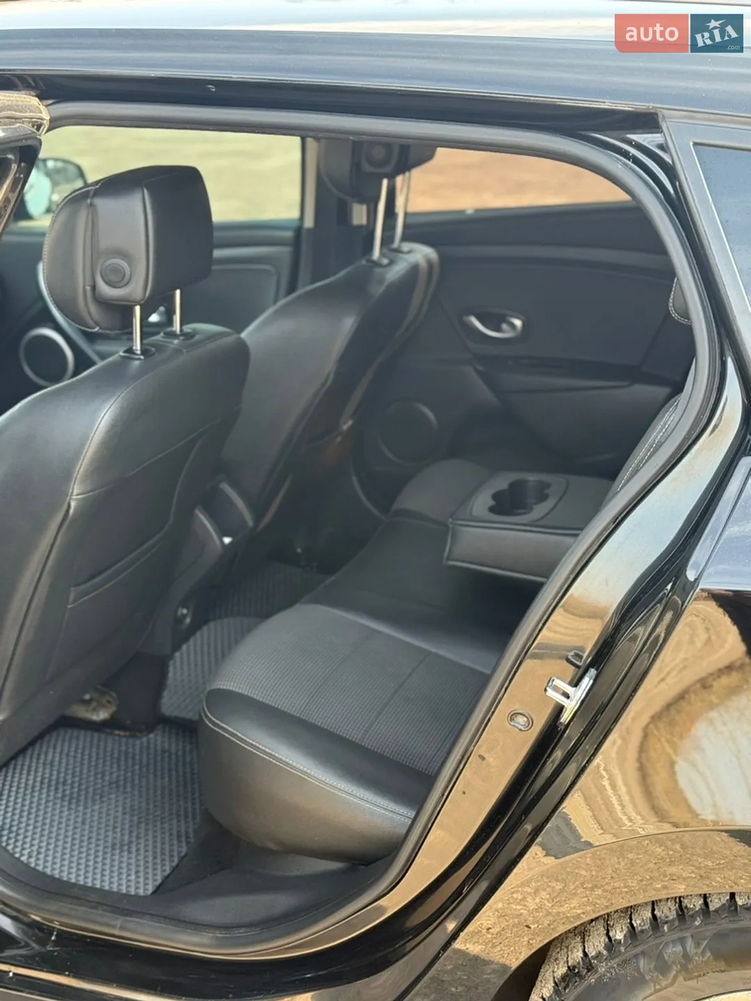 2011 Renault Megane - мініатюра 10