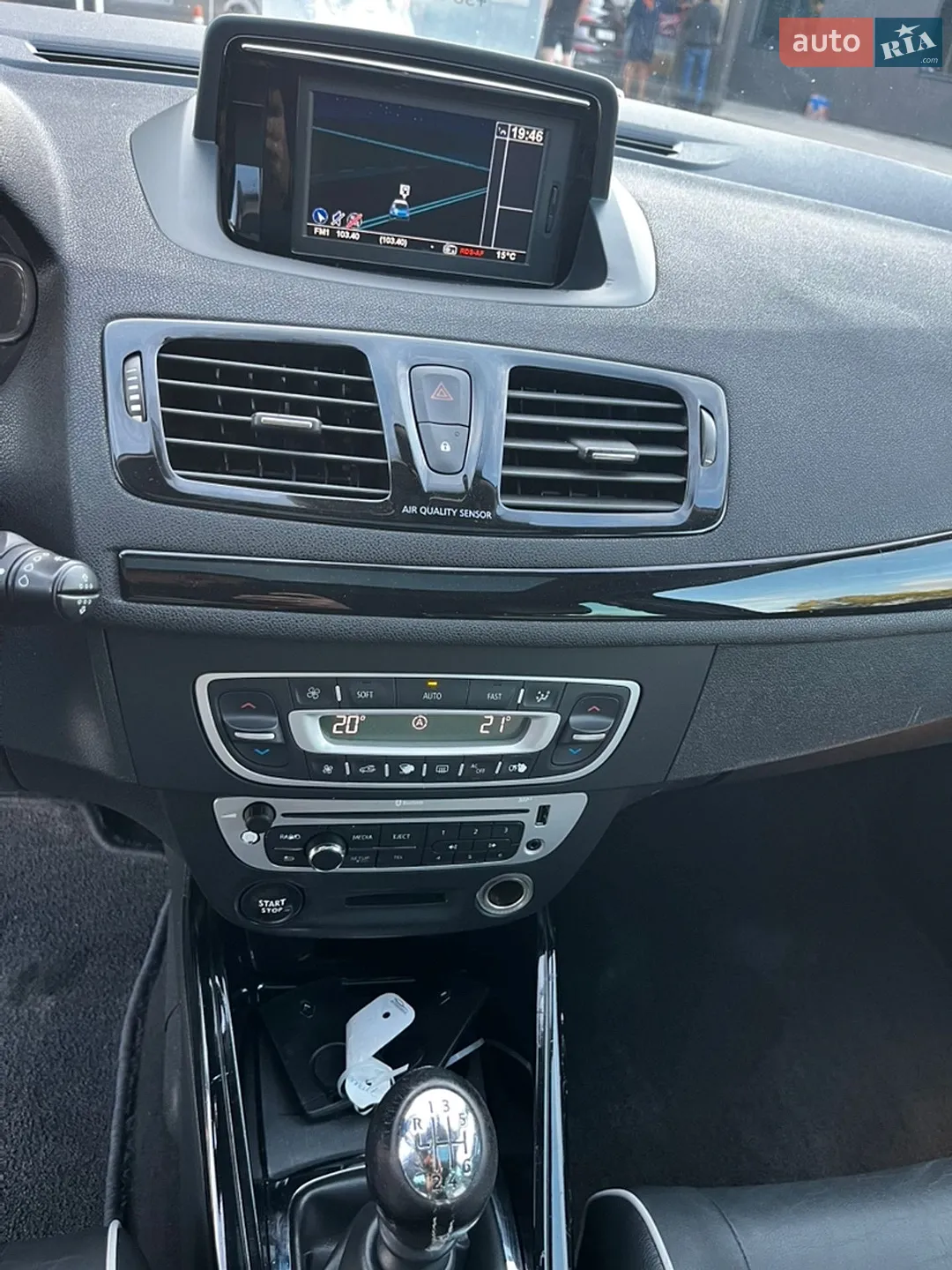 2012 Renault Megane - мініатюра 25