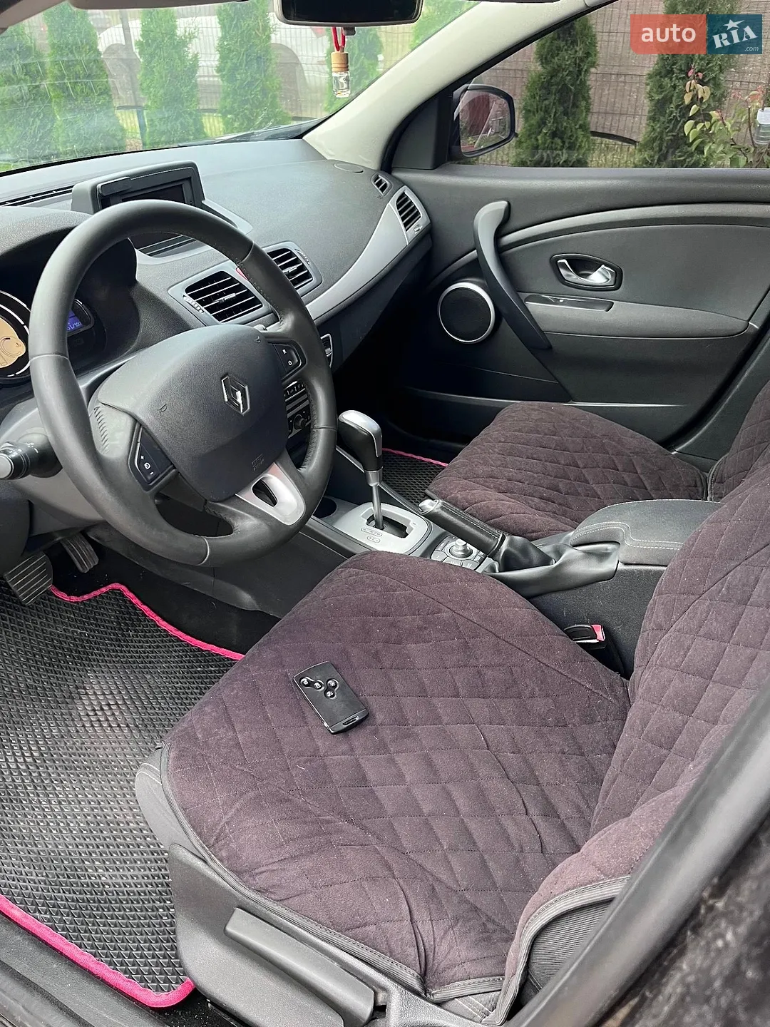 2010 Renault Megane - мініатюра 17
