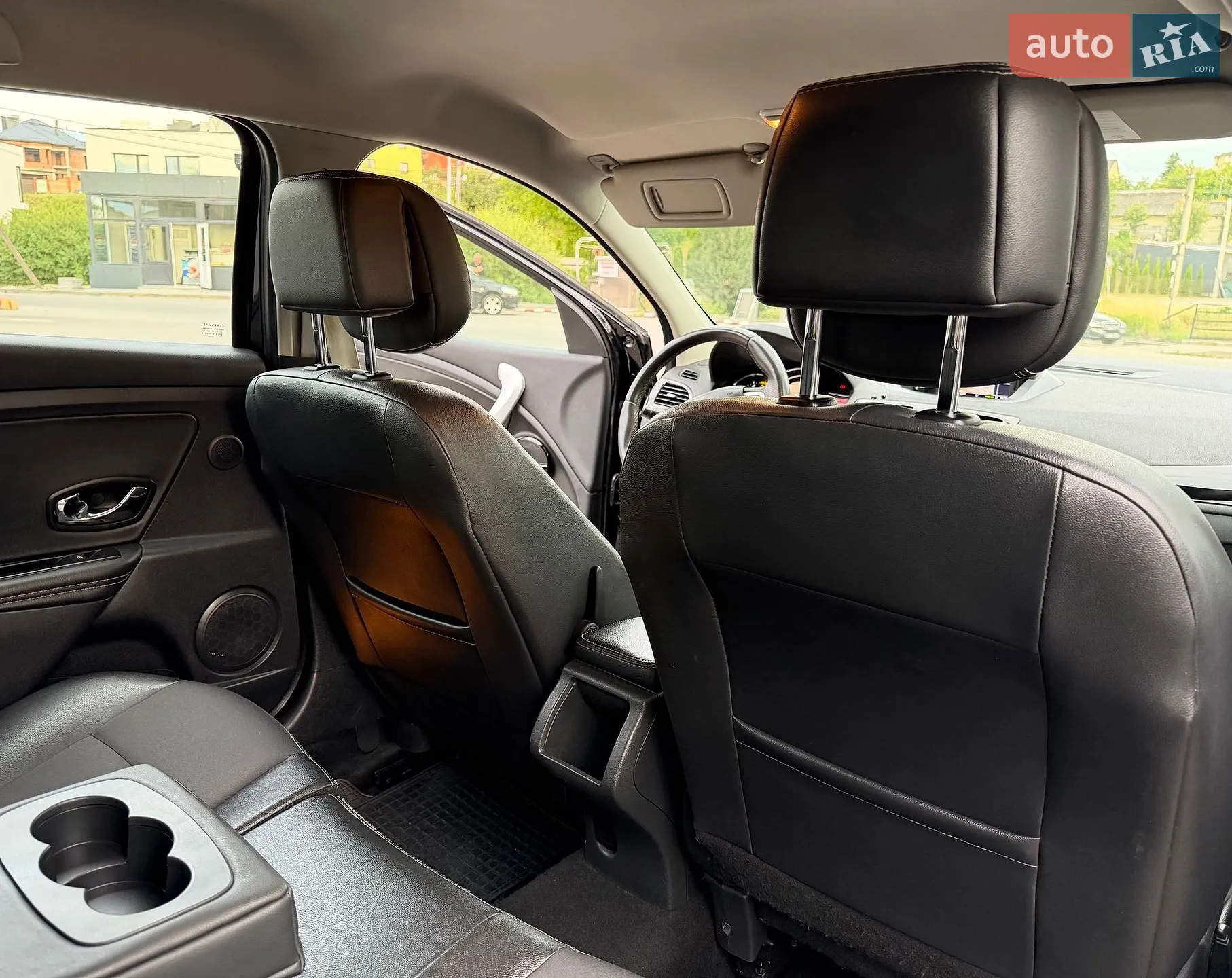 2012 Renault Megane - мініатюра 34