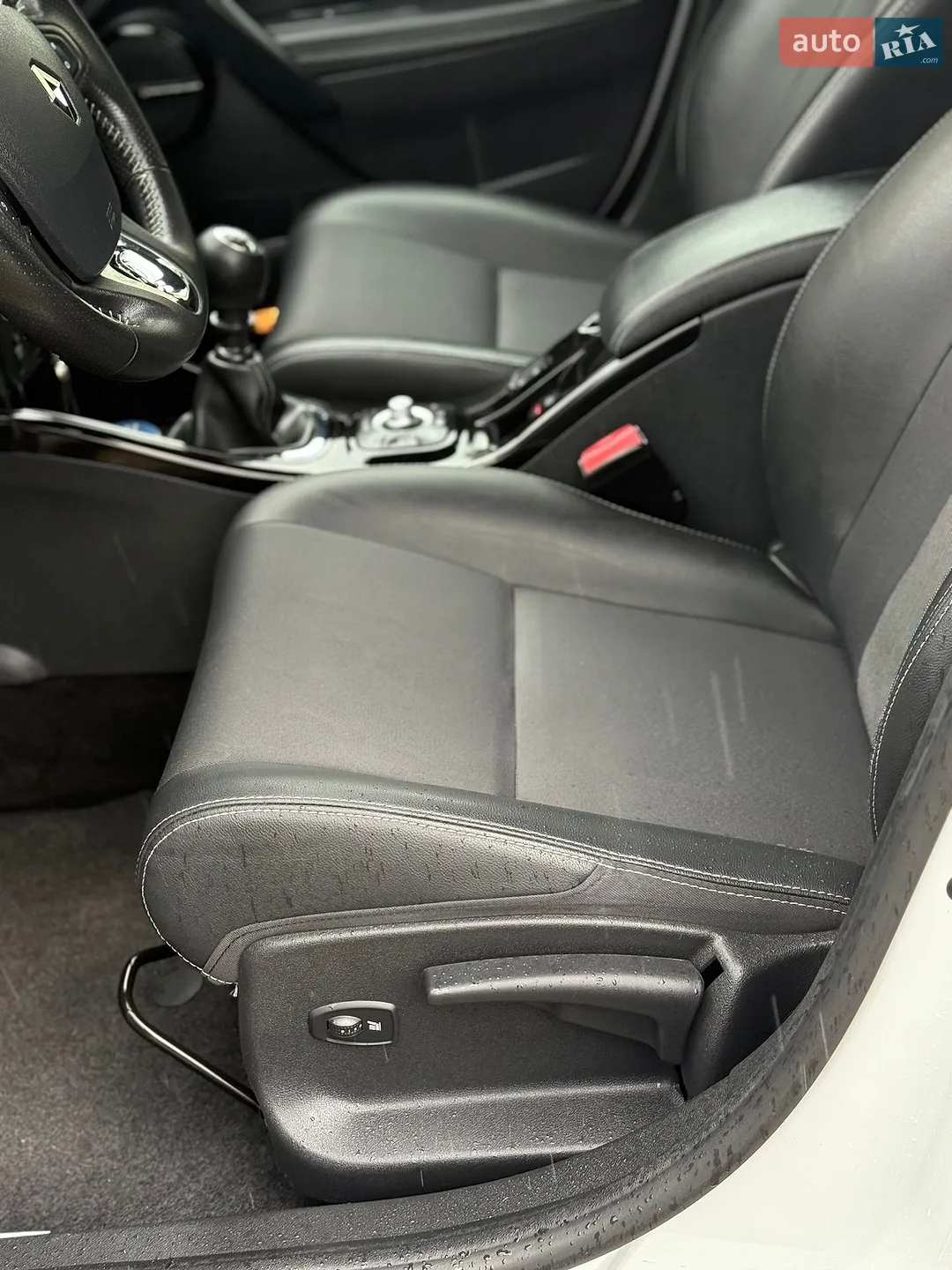 2013 Renault Megane - мініатюра 38