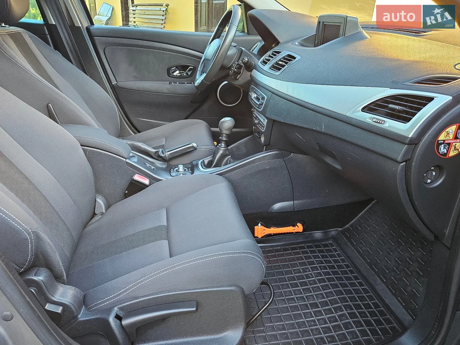 2011 Renault Megane - мініатюра 44