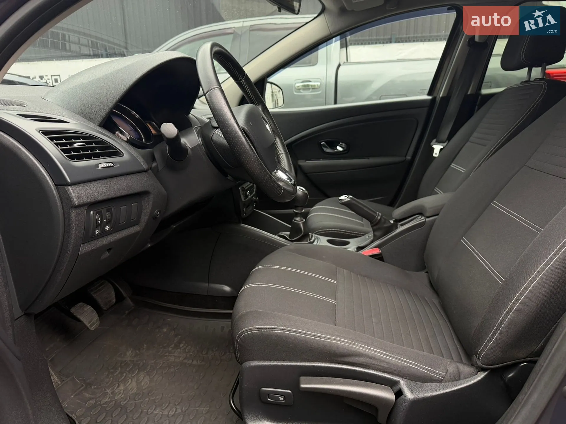 2015 Renault Megane - мініатюра 34