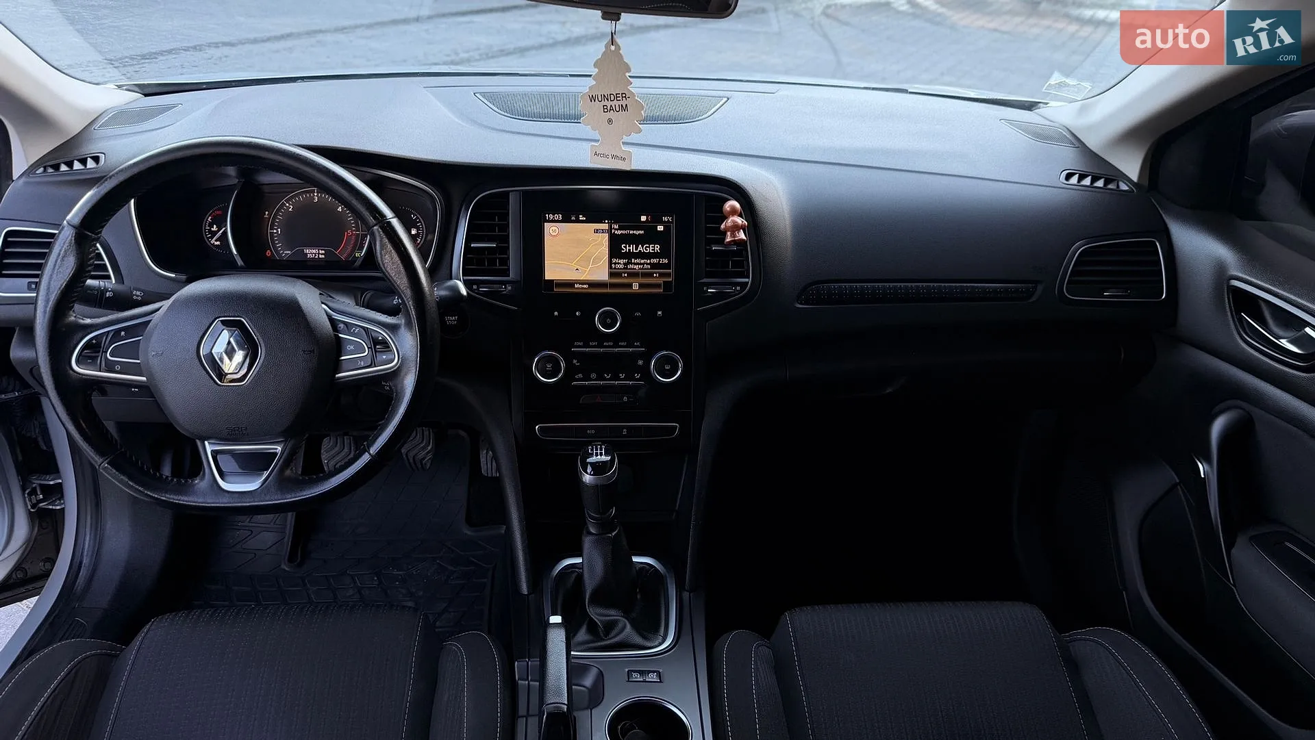 2016 Renault Megane - мініатюра 38