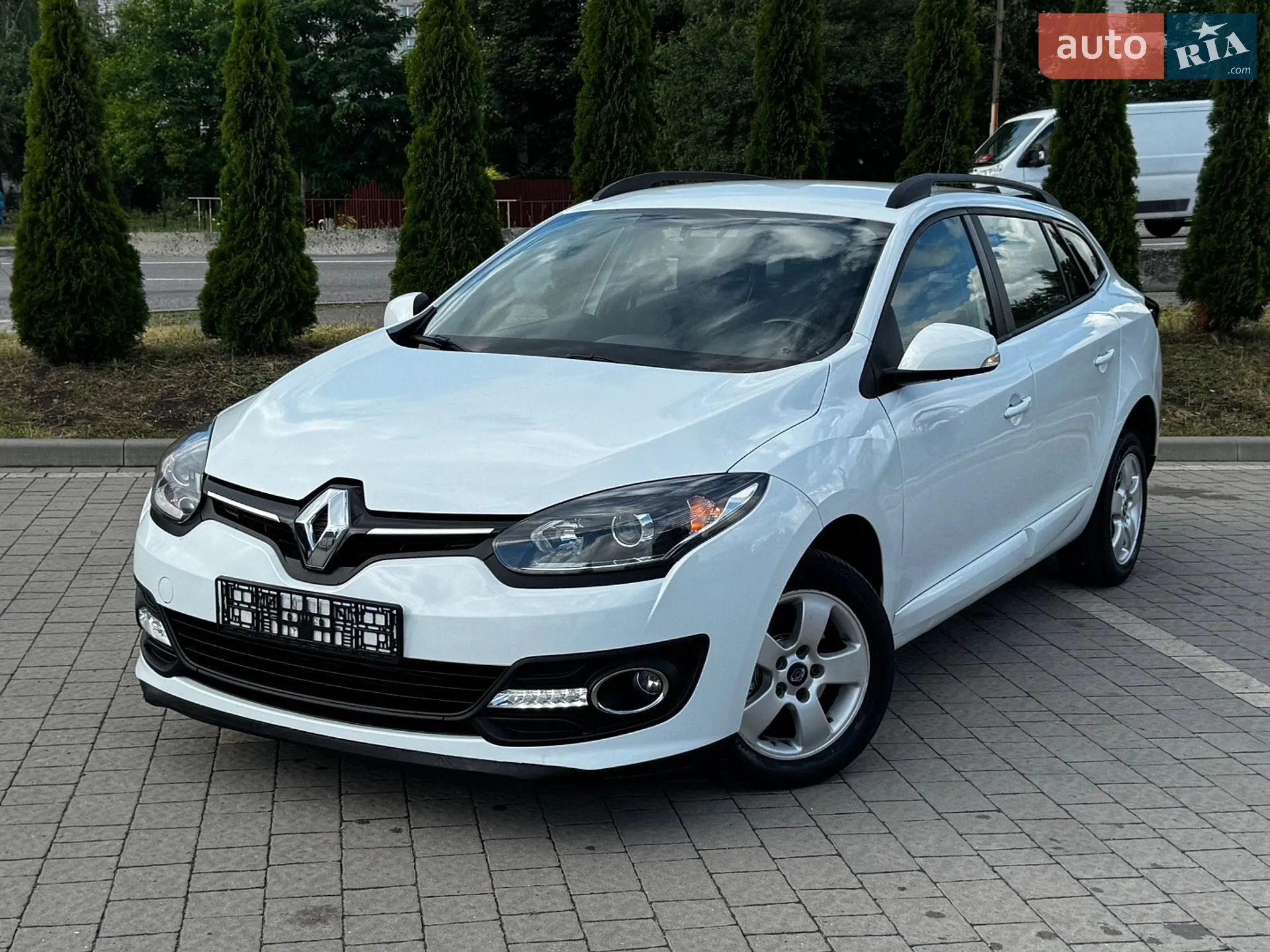 2015 Renault Megane - мініатюра 11