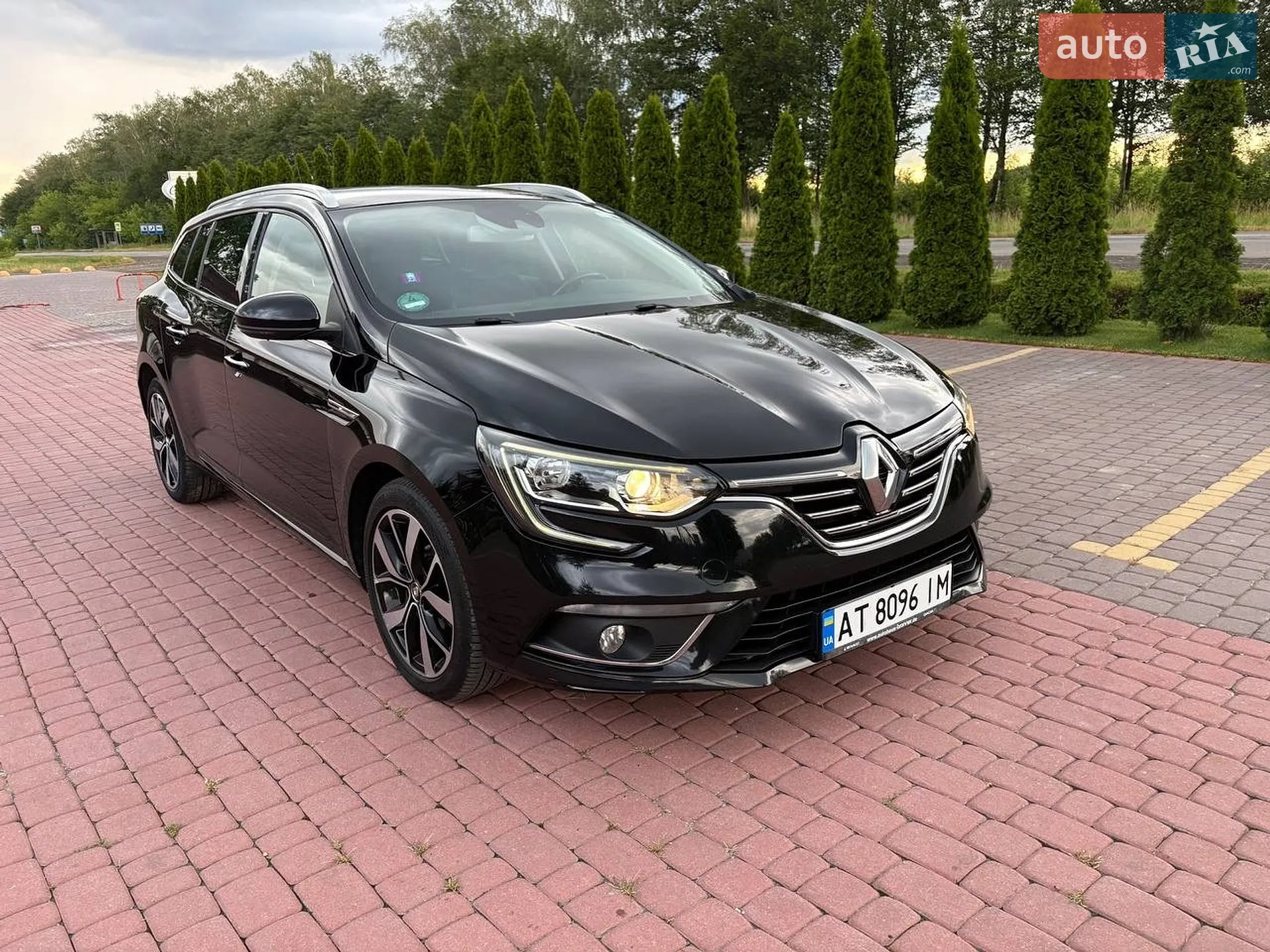 2020 Renault Megane - фото 1