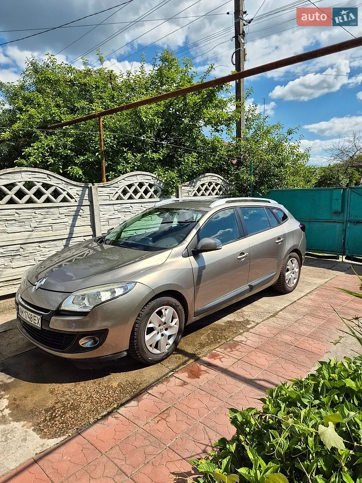 2013 Renault Megane - мініатюра 13