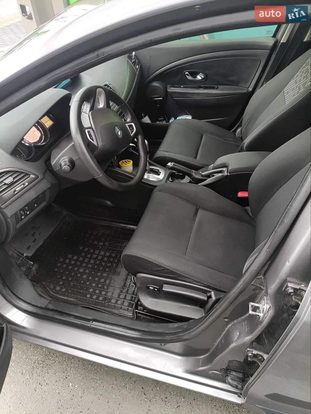 2012 Renault Megane - мініатюра 2