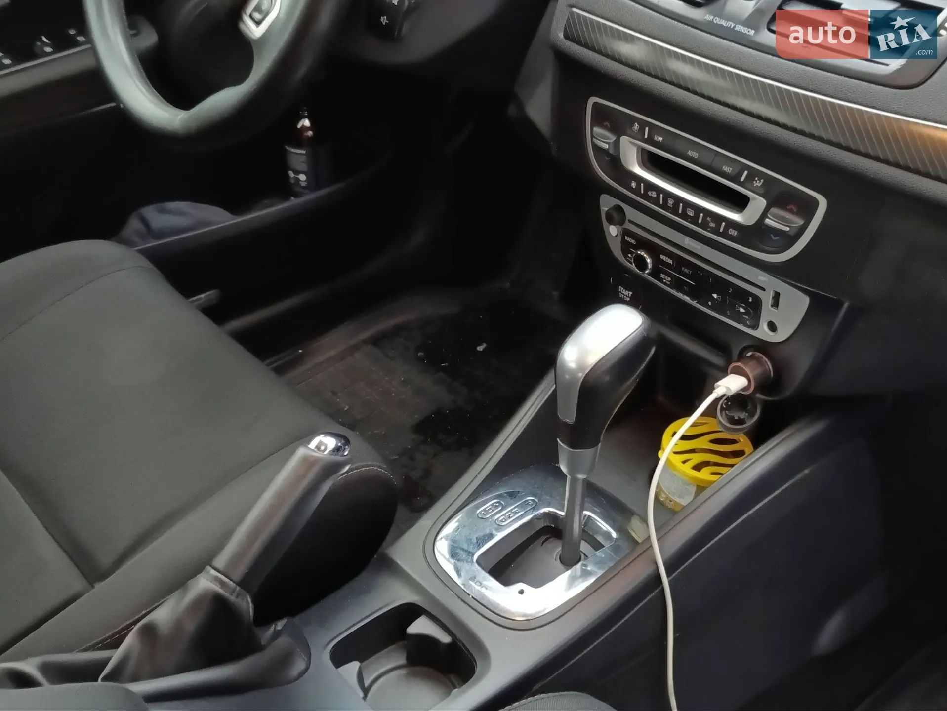 2012 Renault Megane - мініатюра 11