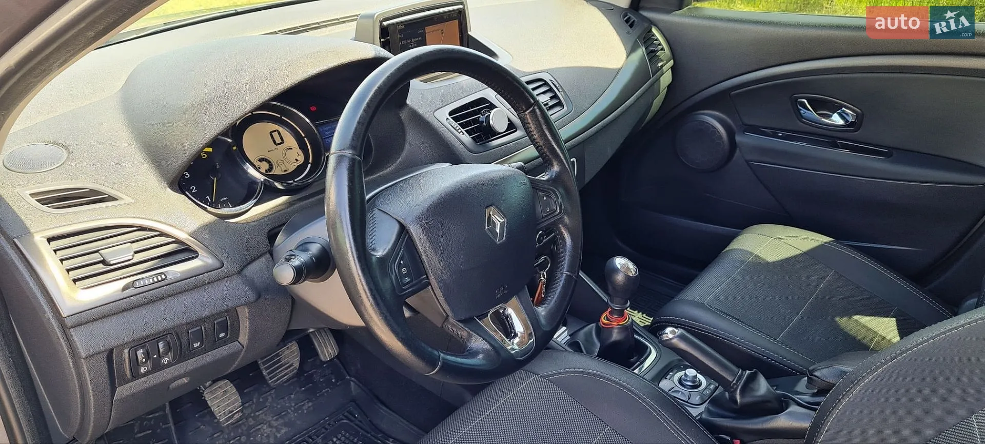 2014 Renault Megane - мініатюра 8