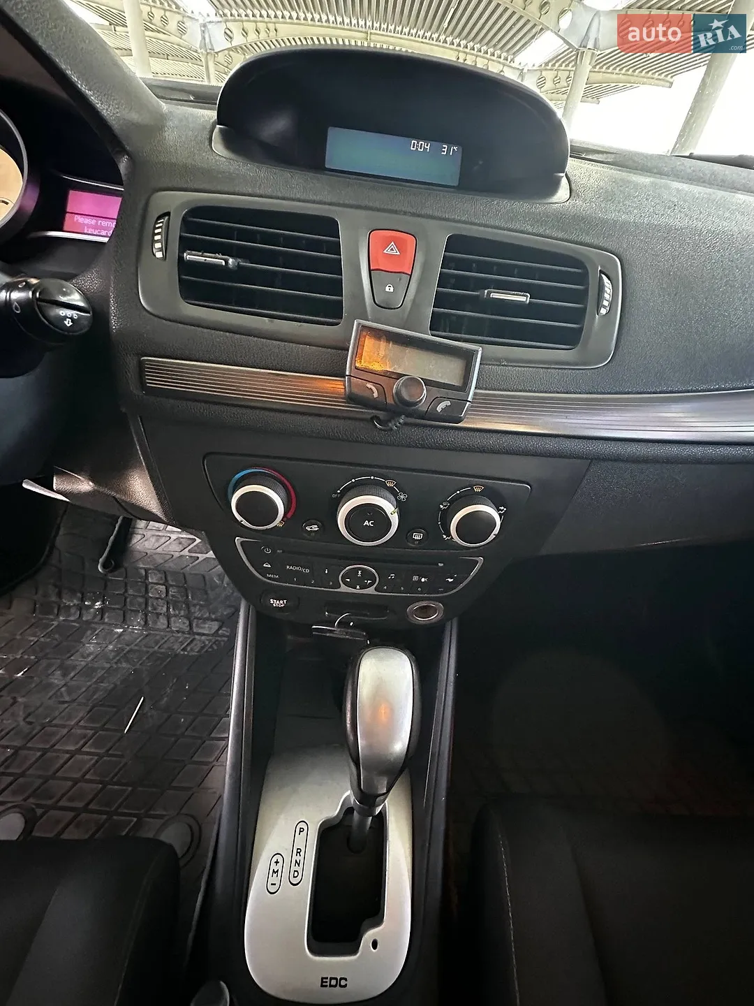 2010 Renault Megane - мініатюра 14