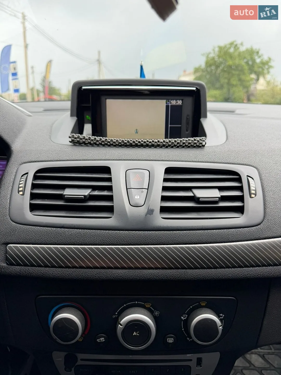 2013 Renault Megane - мініатюра 22