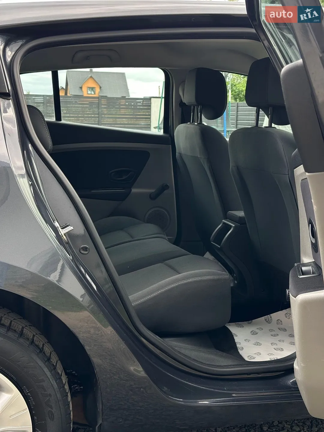 2011 Renault Megane - мініатюра 38