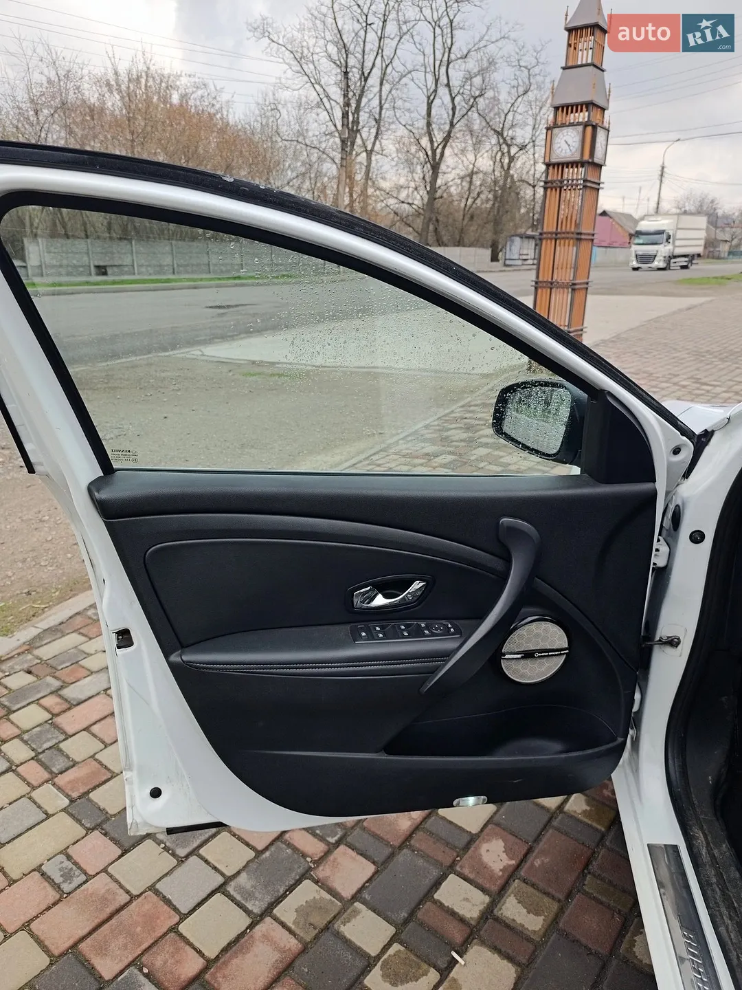 2014 Renault Megane - мініатюра 22