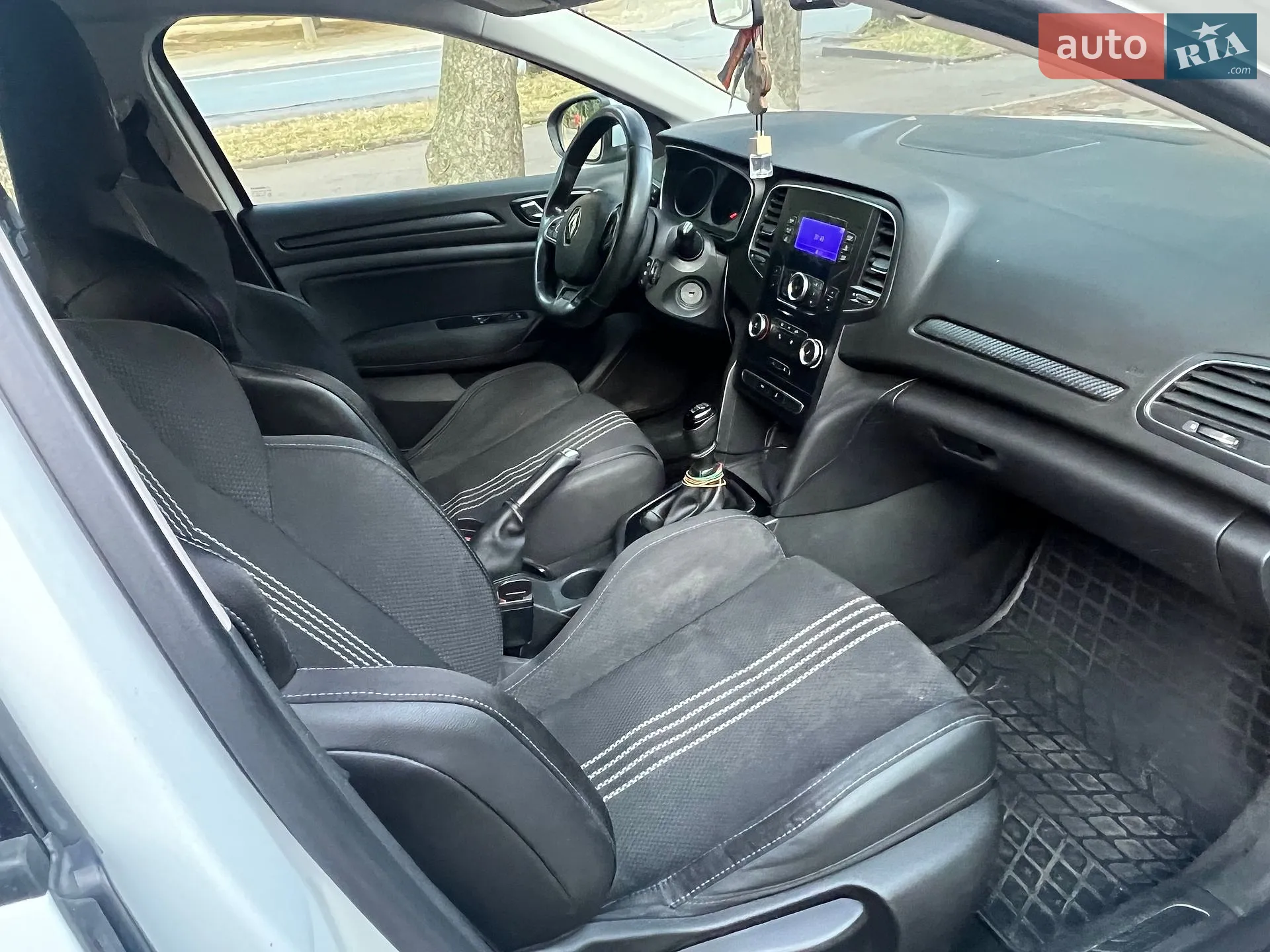 2017 Renault Megane - мініатюра 11