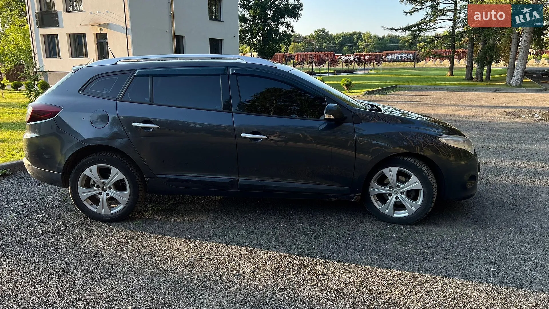 2010 Renault Megane - мініатюра 4