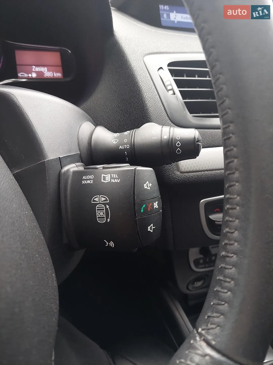 2010 Renault Megane - мініатюра 26