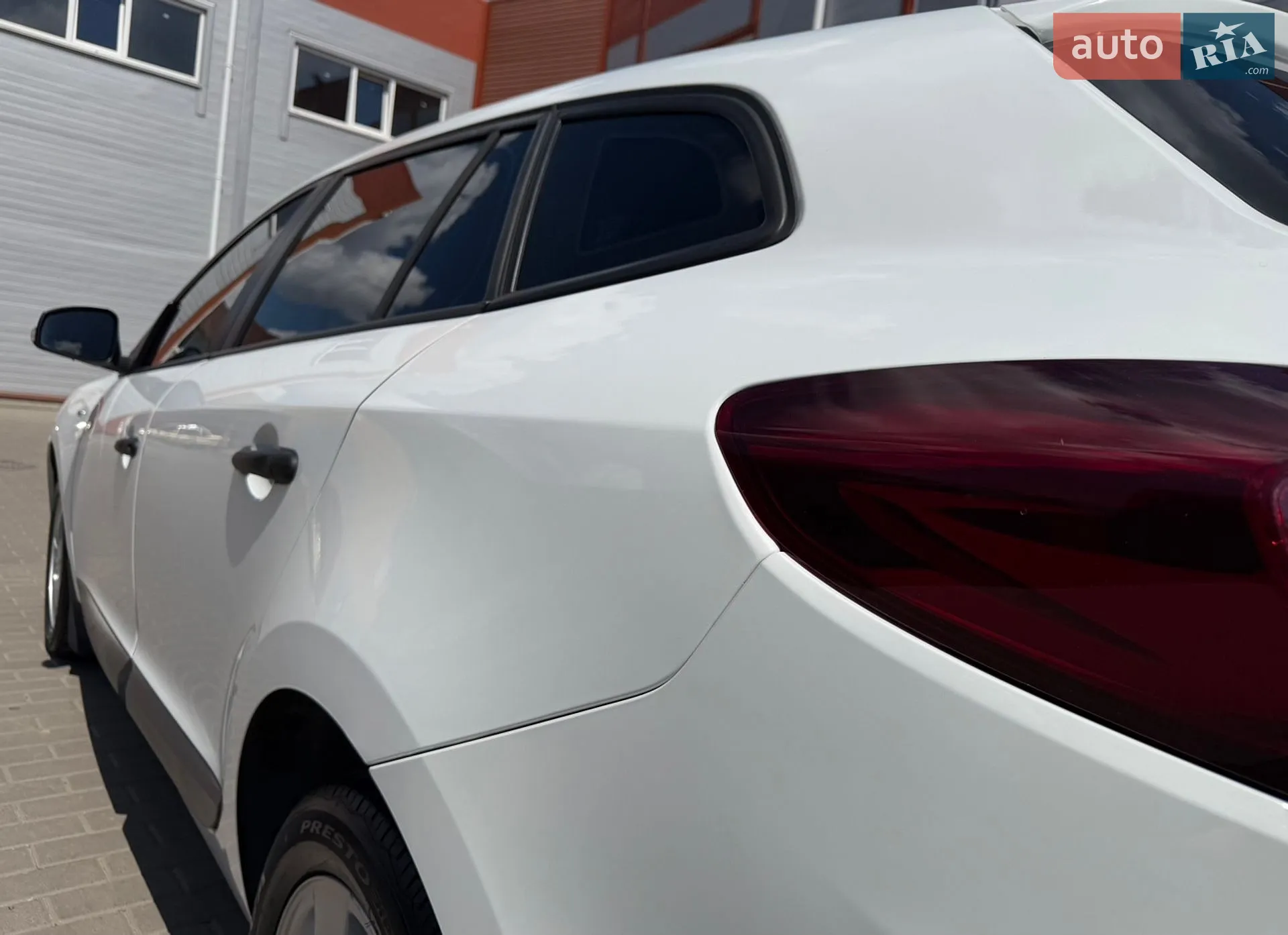 2011 Renault Megane - мініатюра 20