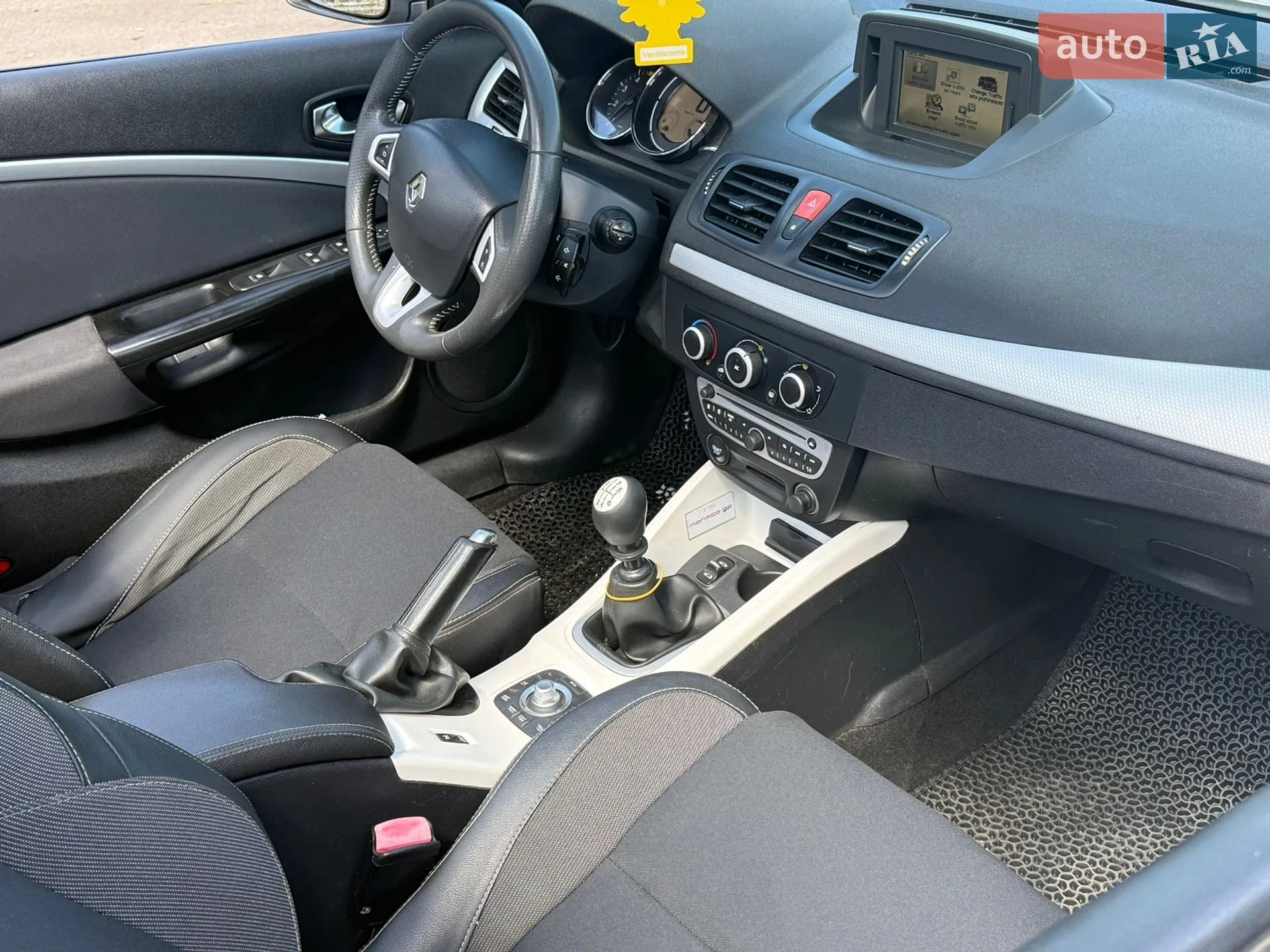 2011 Renault Megane - мініатюра 12