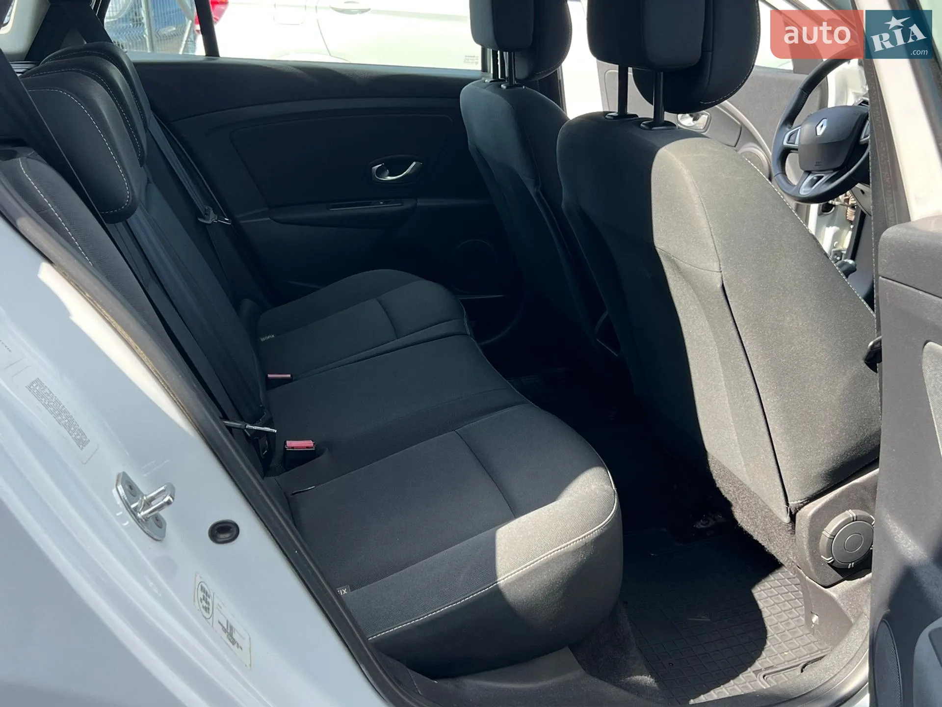 2011 Renault Megane - мініатюра 22