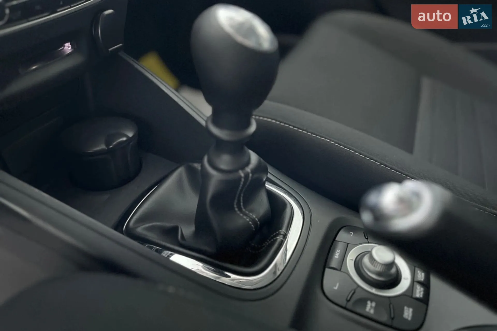 2015 Renault Megane - мініатюра 9