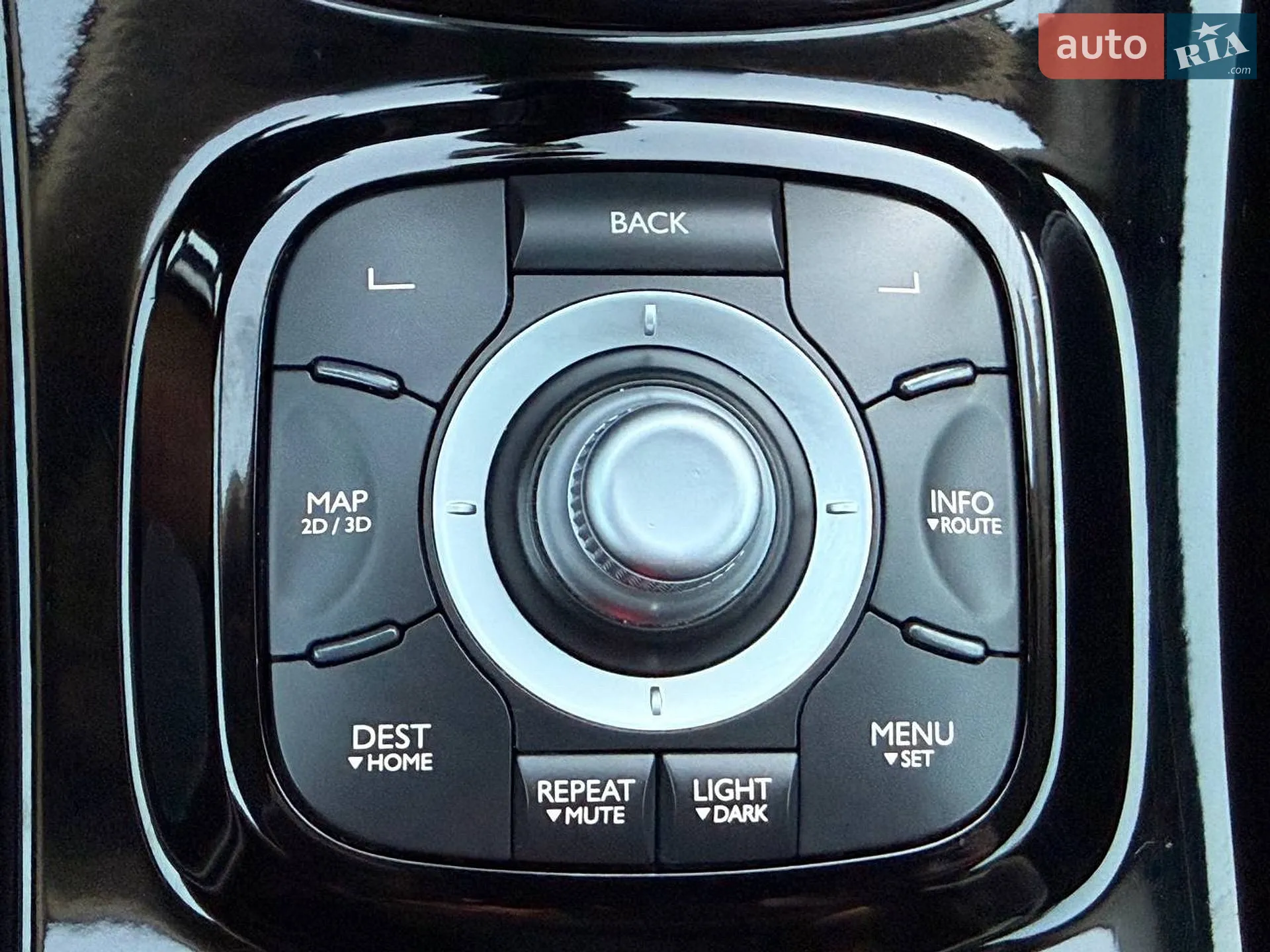 2012 Renault Megane - мініатюра 41