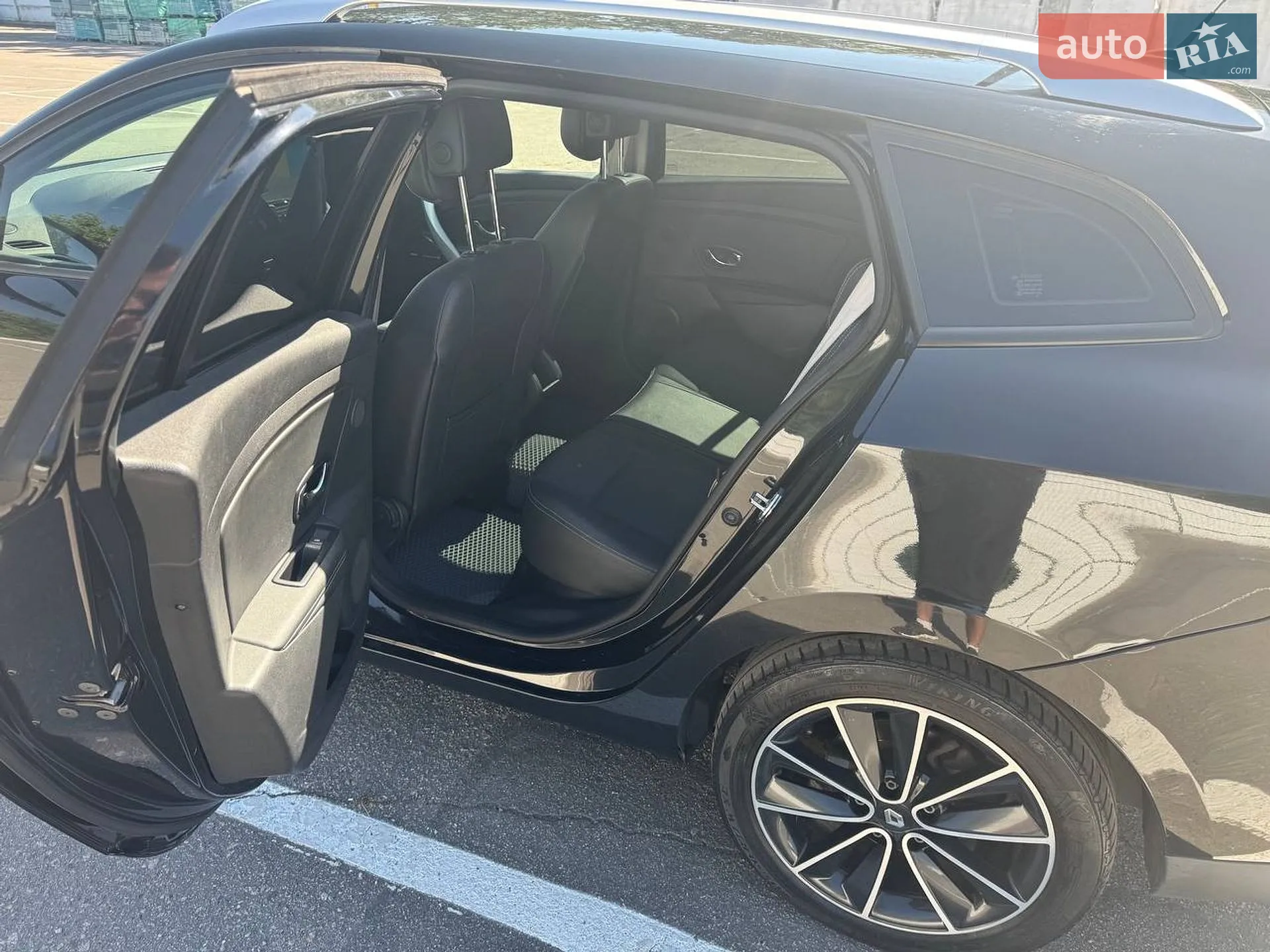 2012 Renault Megane - мініатюра 10