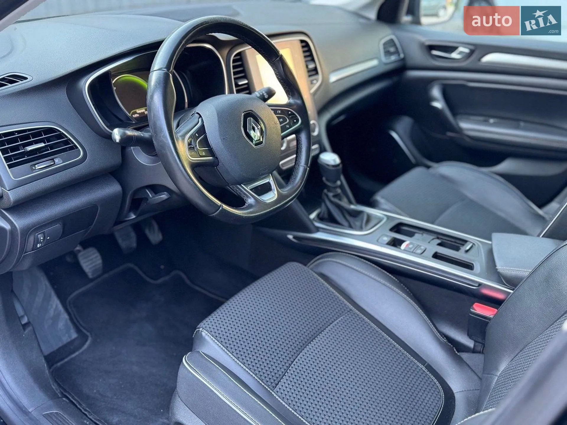 2016 Renault Megane - мініатюра 8
