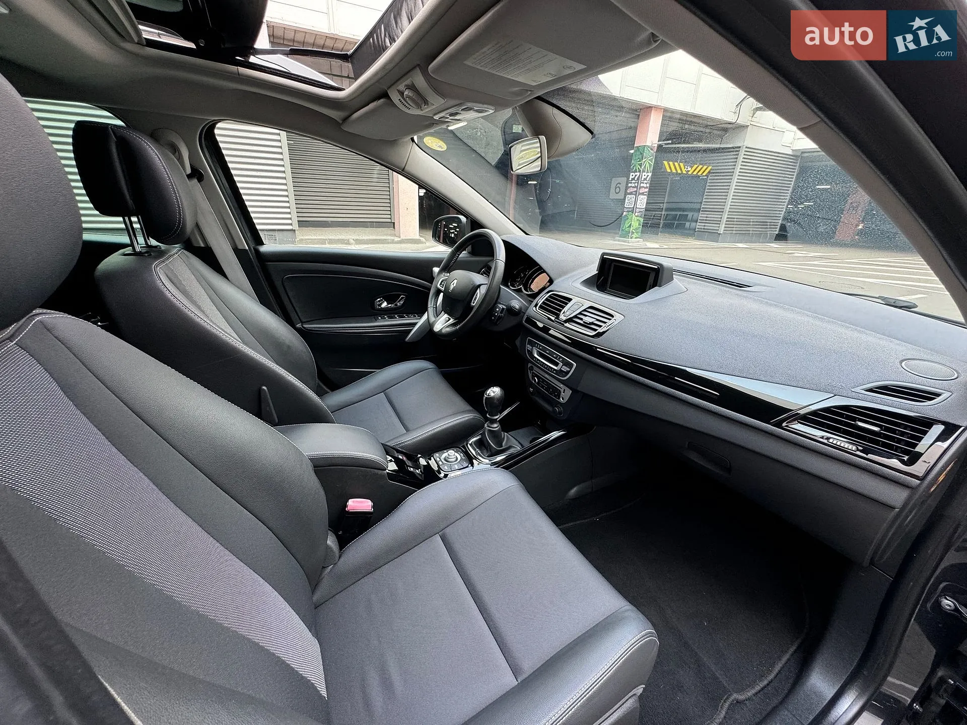 2012 Renault Megane - мініатюра 26