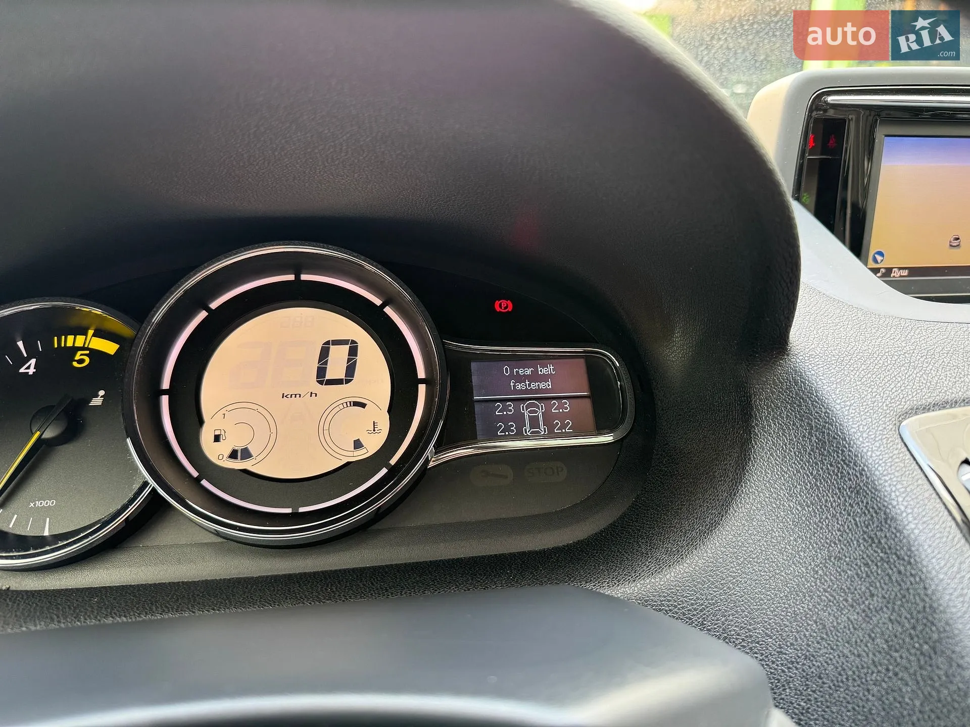 2012 Renault Megane - мініатюра 33